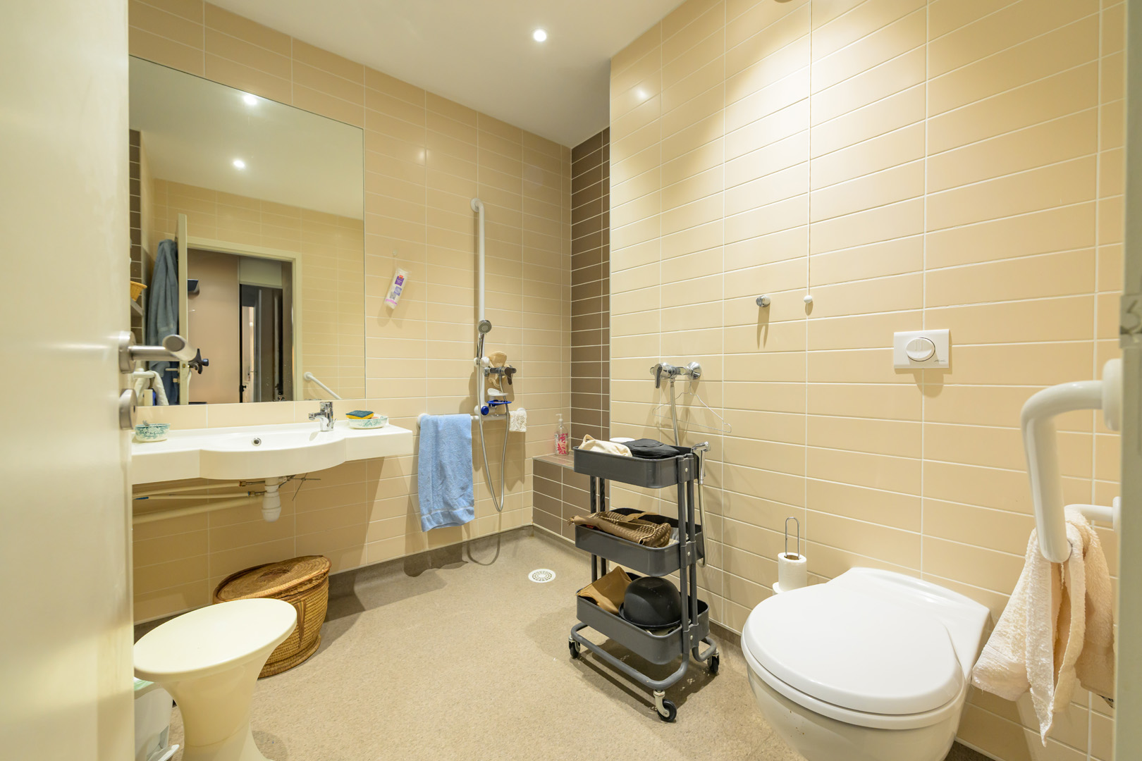 0717_BHY_G257445-salle de bain, t3